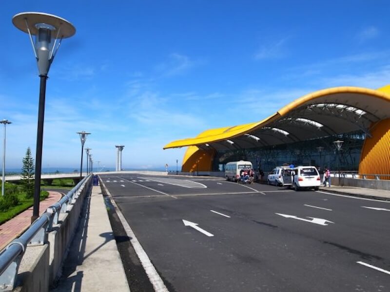Có nhiều phương thức để di chuyển từ sân bay về trung tâm Đà Lạt