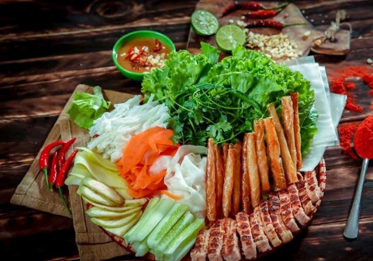 taxi sân bay cam ranh Nem nướng Nha Trang - ‘Đệ nhất’ đặc sản