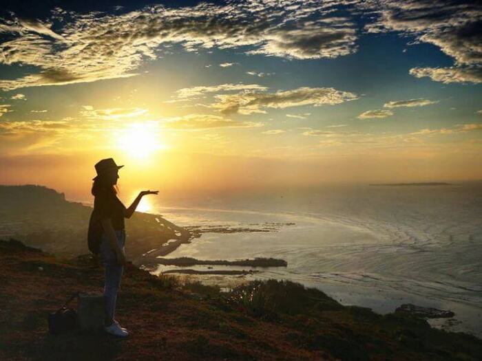 tháng 7 nên đi du lịch ở đâu miền trung Vẻ đẹp Đỉnh Thới Lới vào thời khắc hoàng hôn