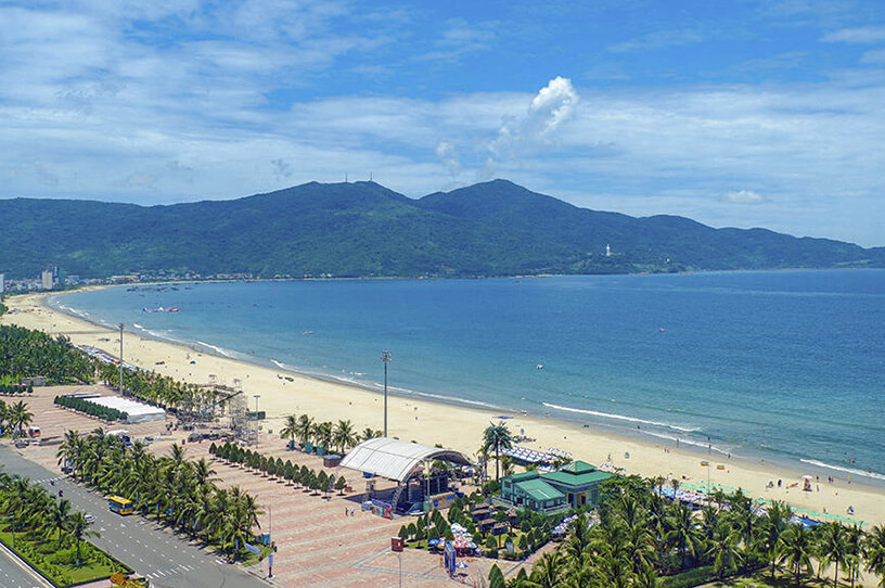 Bãi biển Mỹ Khê tuyệt đẹp tại Đà Nẵng