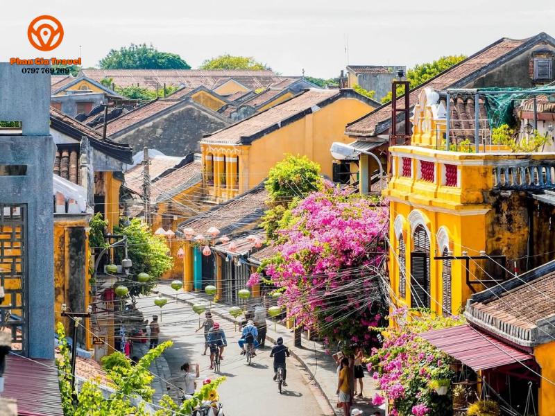 Phố cổ Hội An - Lạc bước trong không gian lung linh của đèn lồng