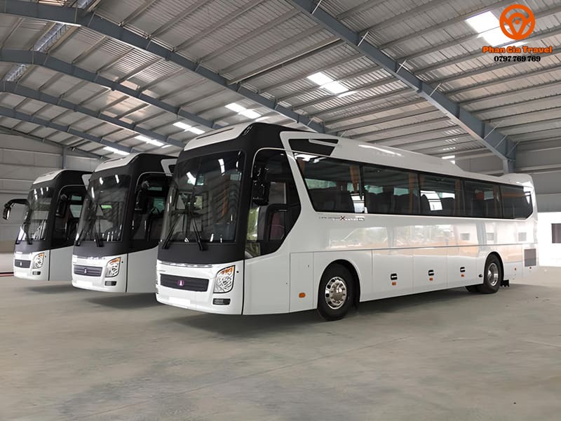 Quy trình và thủ tục thuê xe du lịch cho công ty, đoàn thể